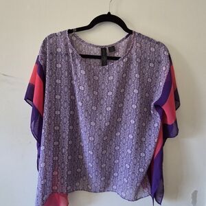 5/$20 Petticoat Alley Purple and Pink Blouse